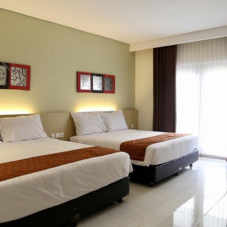 Gm253 Hotel Jembel Zewnętrze zdjęcie