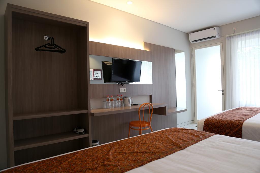 Gm253 Hotel Jembel Zewnętrze zdjęcie